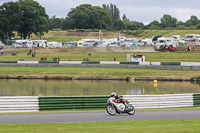 Vintage-motorcycle-club;eventdigitalimages;mallory-park;mallory-park-trackday-photographs;no-limits-trackdays;peter-wileman-photography;trackday-digital-images;trackday-photos;vmcc-festival-1000-bikes-photographs